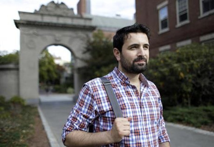 ABD’nin reddettiği Suriyeli doktoru Kanada aldı