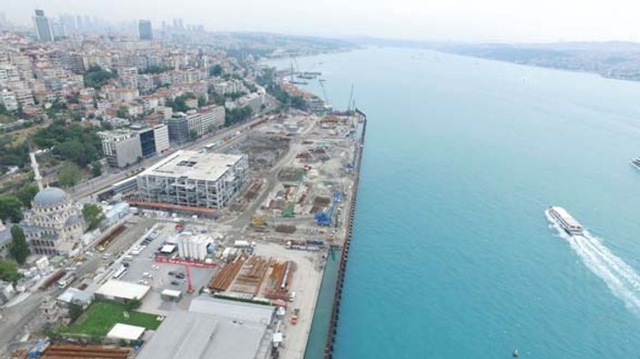 Galataport projesinde yıkım işlemleri tamamlanıyor