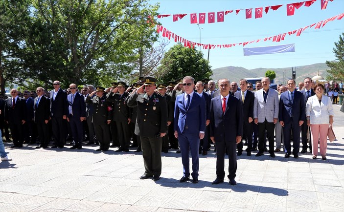 Atatürk'ün Sivas'a gelişinin 98'inci yıl dönümü