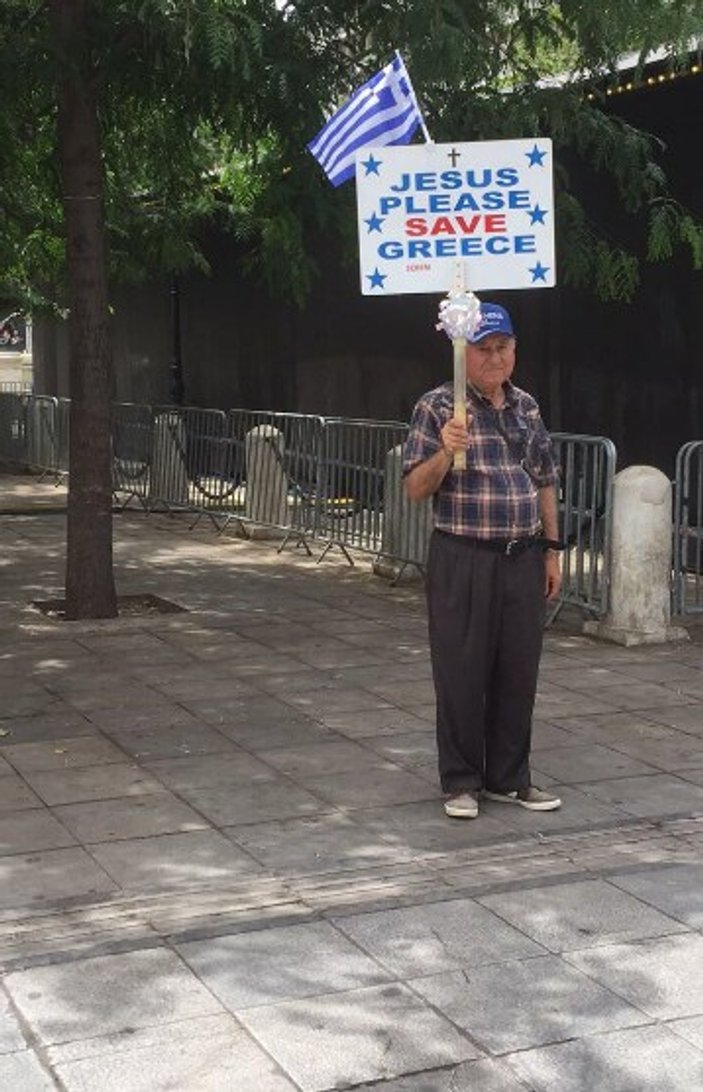 Yunanistan'da halk umudunu kaybetti