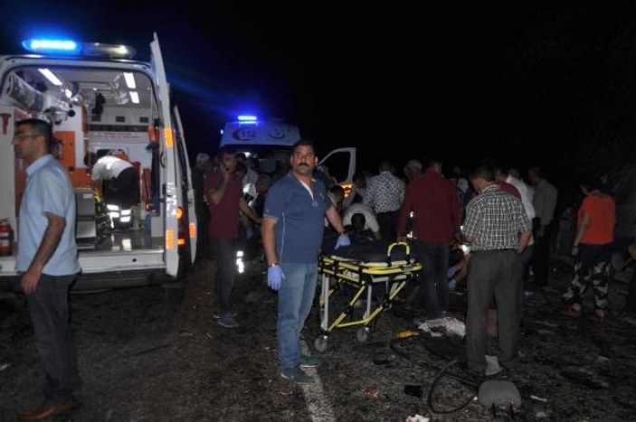 Adıyaman'da trafik kazası: 1 ölü 13 yaralı