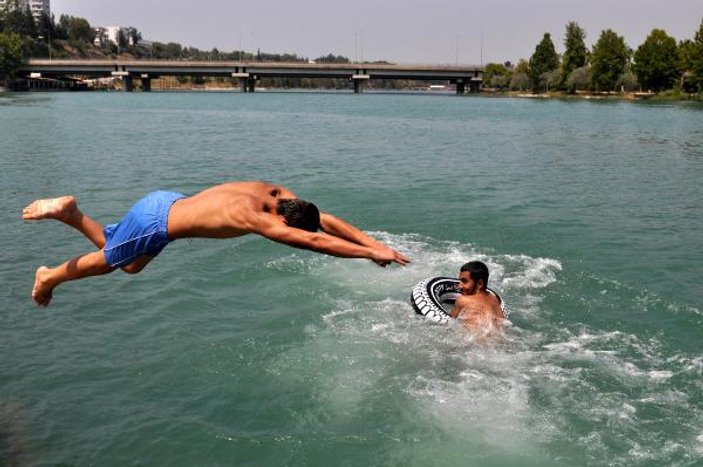 Adana'da hissedilen hava sıcaklığı 40 derece