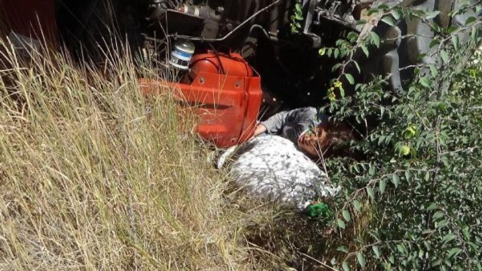 Traktör kazasında ölen çiftin oğulları da aynı şekilde ölmüş