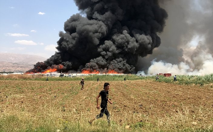 Lübnan'da mülteci kampında yangın: 4 ölü