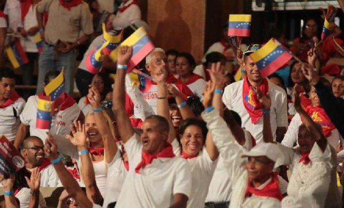Venezuela’da asgari ücrete yüzde 50 zam