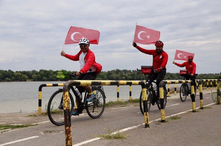 UETD'nin 15 Temmuz Demokrasi ve Özgürlük Bisiklet Turu