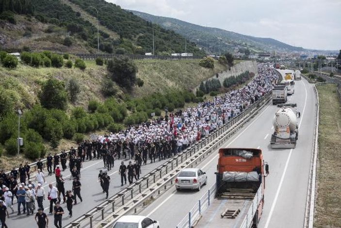 İhbar nedeniyle D-100 Karayolu ulaşıma kapatıldı