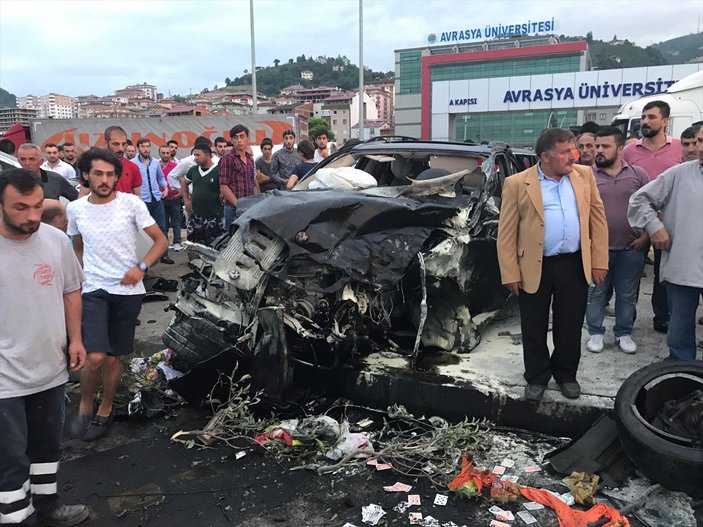 Trabzon'da zincirleme trafik kazası: 3 ölü, 7 yaralı