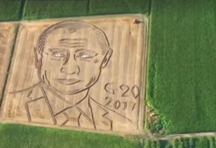 İtalyan çiftçi tarlada Putin'in portresini çizdi