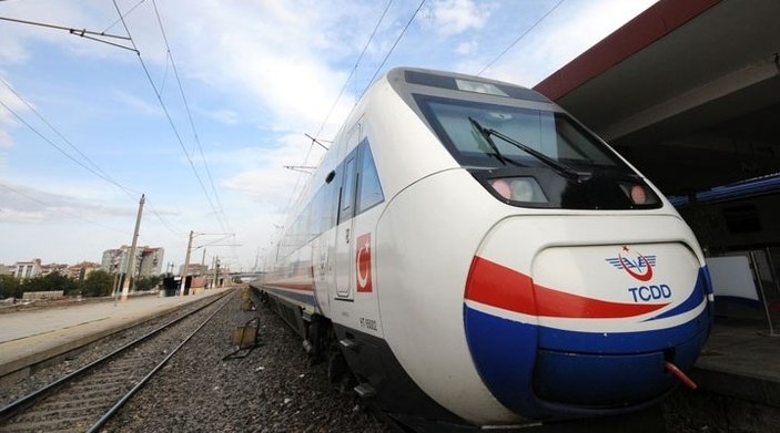 Ankara- İzmir Yüksek Hızlı Tren Hattı 2019'da açılacak