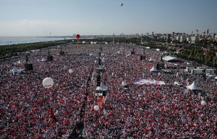 CHP'nin en kalabalık İstanbul mitingi gerçekleşti