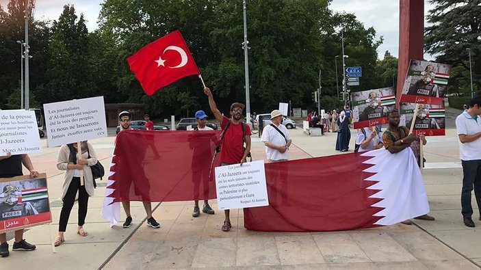 Birleşmiş Milletler önünde Katar protestosu