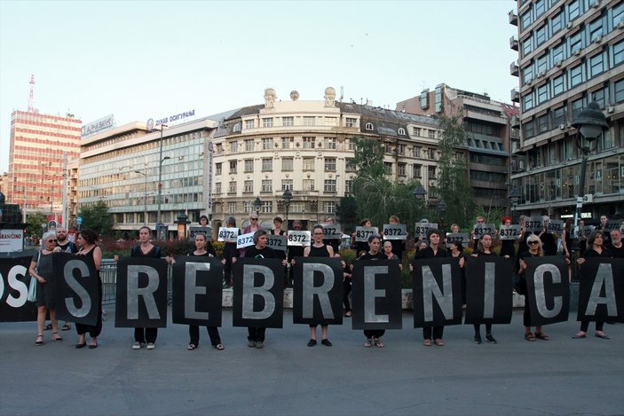 Srebrenitsa kurbanları Sırbistan'da anıldı