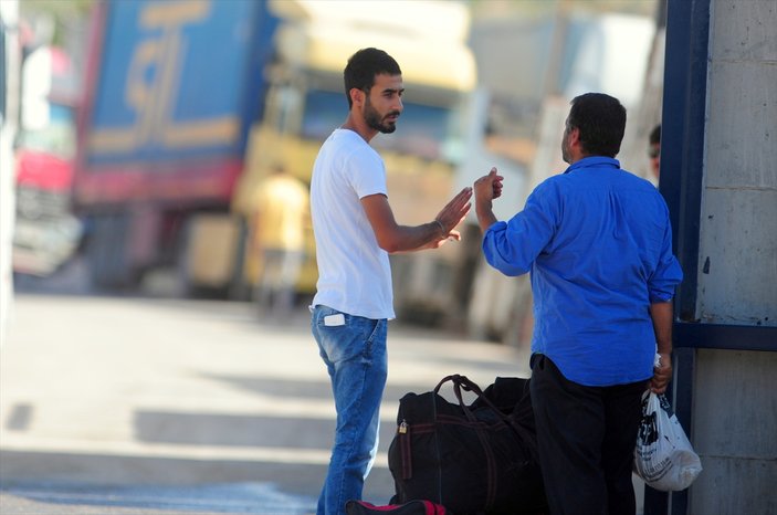 Sığınmacıların Türkiye'ye dönüşleri sürüyor
