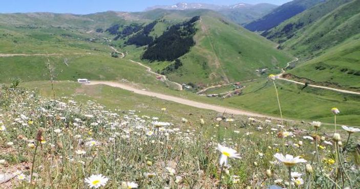 Karadeniz - Akdeniz yolunun manzarası hayran bırakıyor
