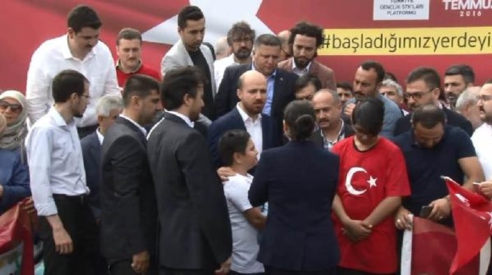 Bilal Erdoğan: İçimizdeki hainler ayaklarını denk alsın
