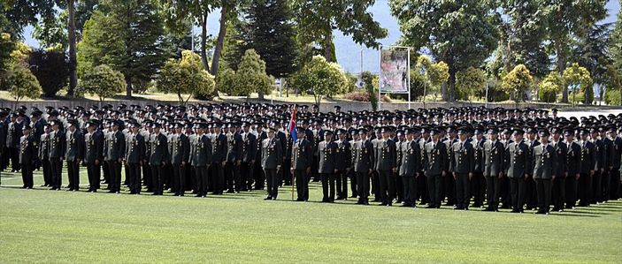 Uzman erbaşlar asayiş kursunu tamamladı