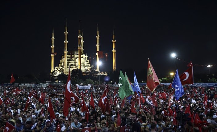 Adana'da 15 Temmuz yürüyüşü
