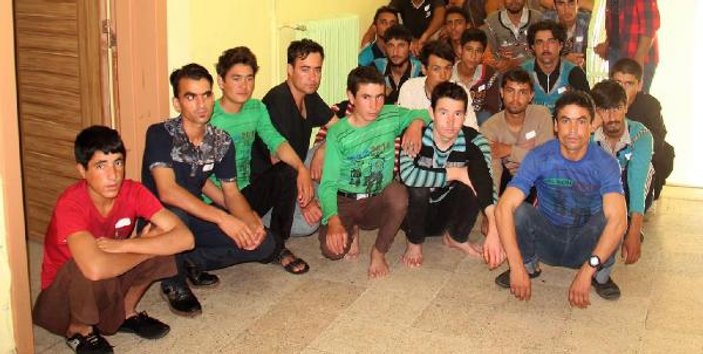 Sivas'ta yol uygulamasında 51 mülteci yakalandı