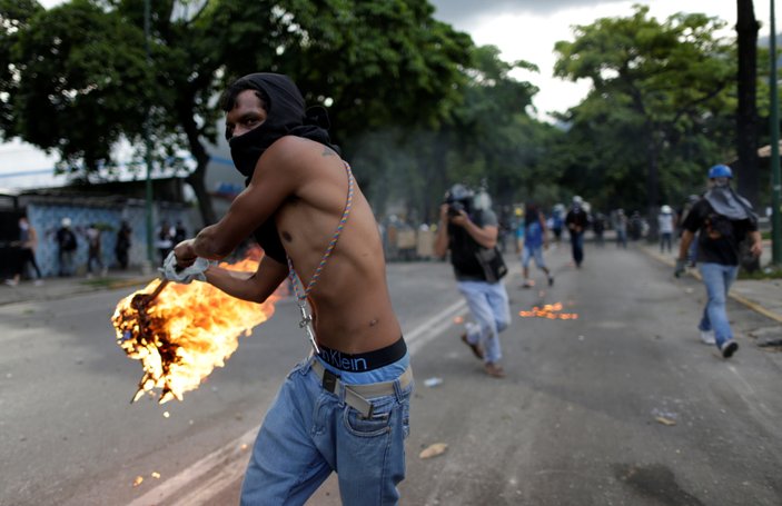 Venezuela'da çatışmalar devam ediyor