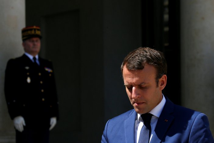 Fransızların Macron'a duyduğu güven azaldı