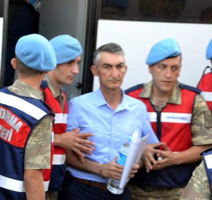 Siirt'te 320 askerin yargılandığı darbe davasında gerginlik