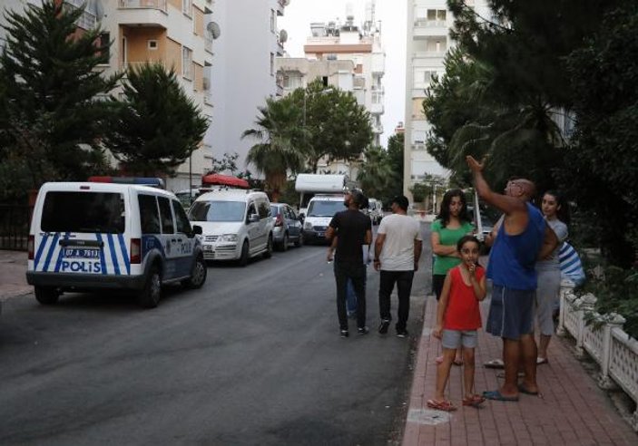Antalya'da deney patlaması: 3 yaralı