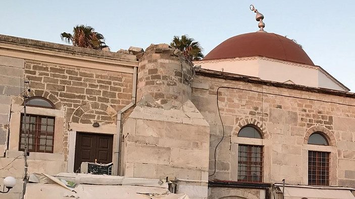 Yunanistan hükümeti adalardaki camileri çürümeye terk etti