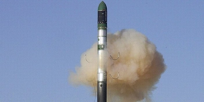 Kuzey Kore'de balistik nükleer füze seri üretime geçecek