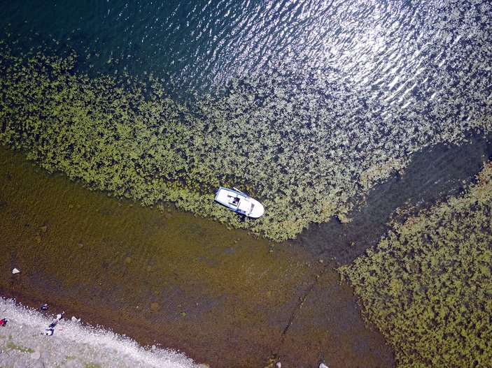 Türkiye'nin en yüksek rakımlı gölü drone ile görüntülendi