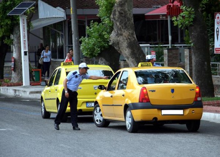 Edirne'de taksimetreyi açmayan şoföre 457 lira ceza