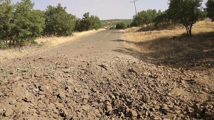 PKK'lı teröristler köy yoluna bomba tuzakladı