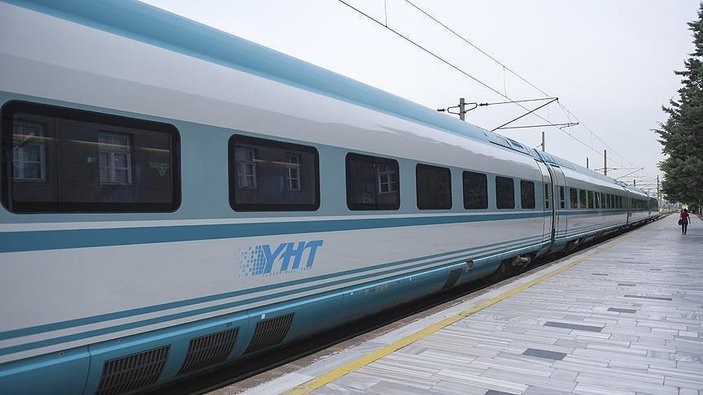 Bakan Çavuşoğlu'ndan Antalya'ya hızlı tren hattı müjdesi
