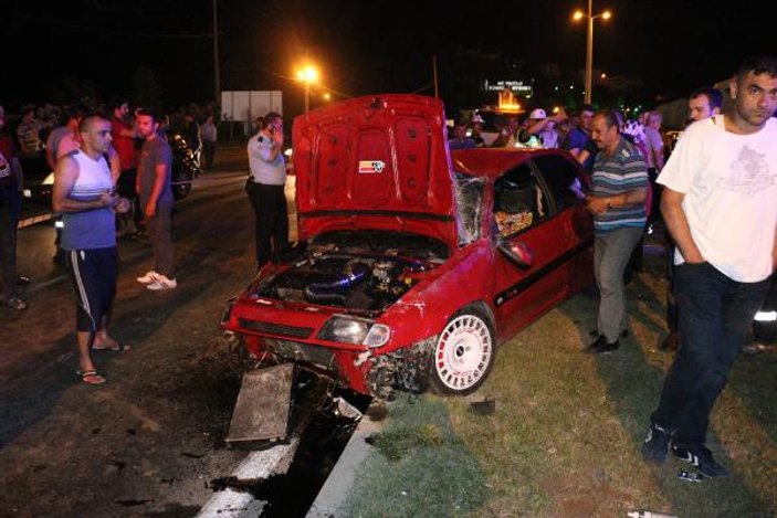 Zonguldak'ta kaza yapan otomobilden fırlayan genç öldü