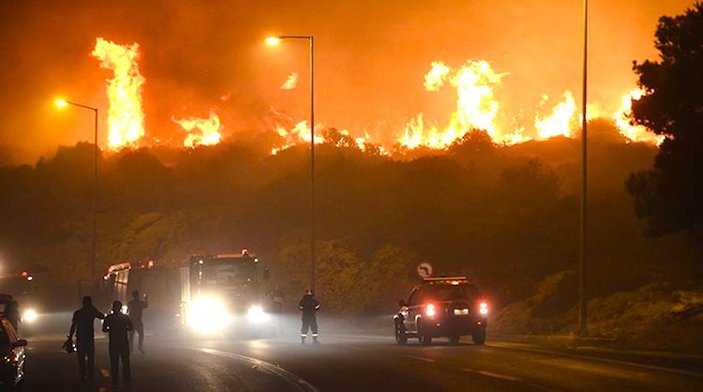 Yunanistan'da bir günde 36 orman yangını
