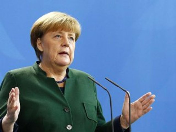 Angela Merkel'den Türkiye'nin AB fonlarına müdahale