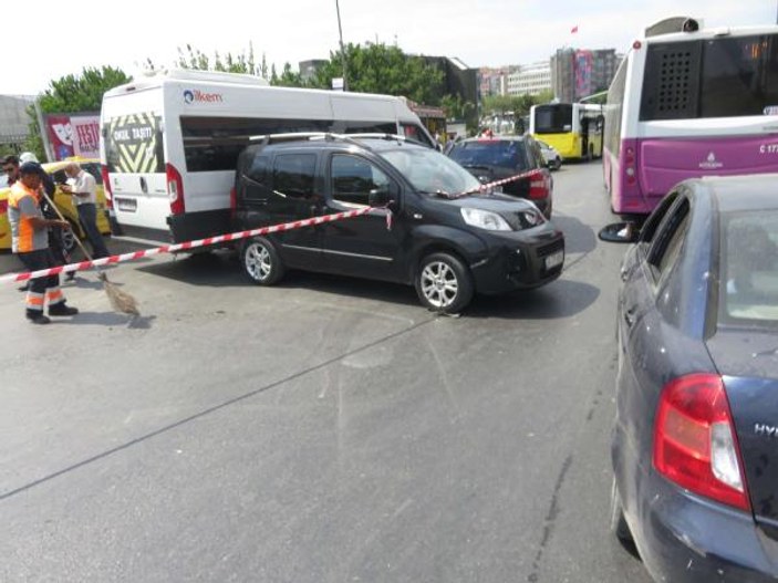 Kadıköy'de zincirleme kaza