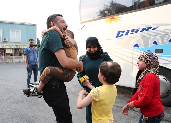 Küçük Hiba, annesi ve kardeşlerine kavuştu