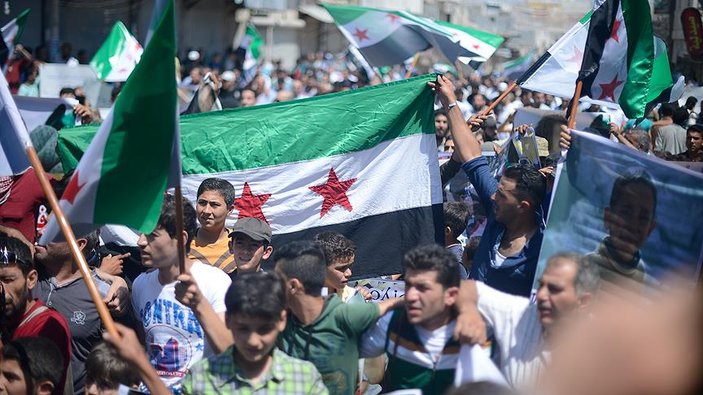 Suriye'de terör örgütü PYD karşıtı gösteriler