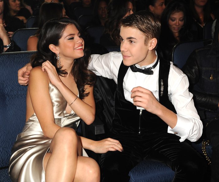 Selena Gomez Justin Bieber'ı unutamadı