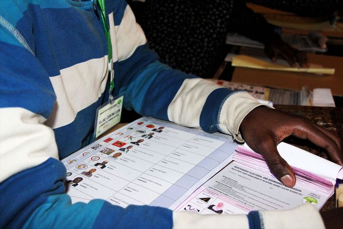 Kenya halkı sandık başında