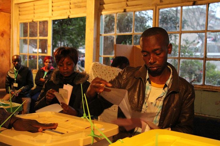 Kenya halkı sandık başında