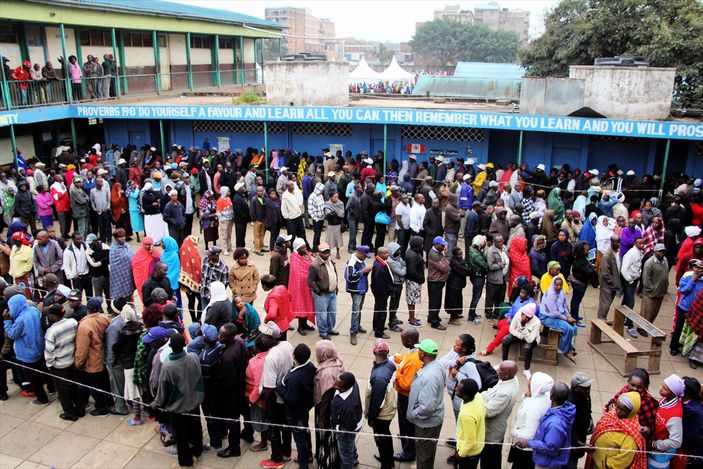 Kenya halkı sandık başında