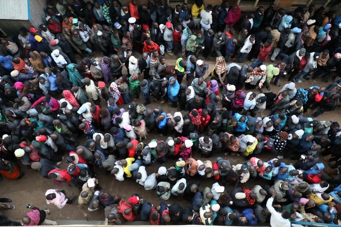 Kenya halkı sandık başında