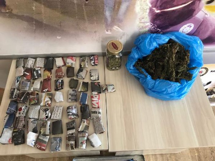Antalya'da nine ile torun uyuşturucudan gözaltında