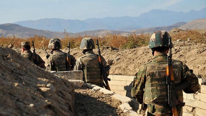 Azerbaycan ordusu Ermenistan'ın sızma girişimini önledi