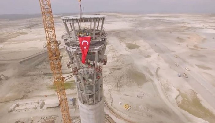 Üçüncü Havalimanı kulesinin kaba inşaatı tamamlandı