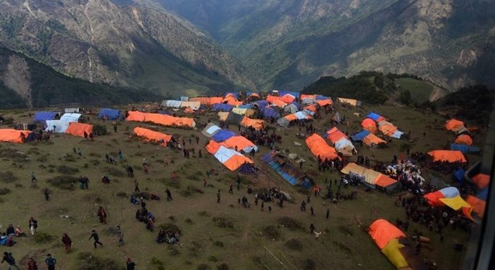 Nepal'deki sel ve heyelan 70 kişinin ölümüne neden oldu