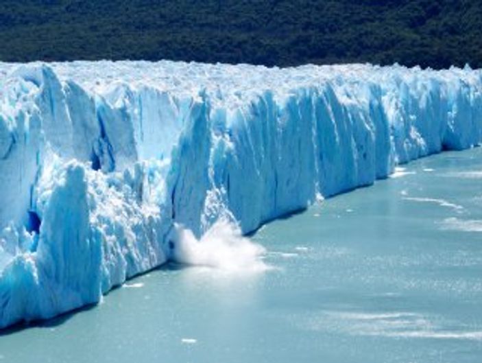 Antarktika'da buzullar altında 91 yanardağ bulundu