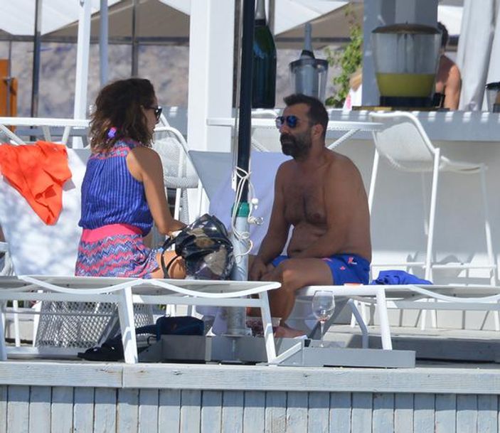 Emre Karayel Bodrum'da aşka geldi